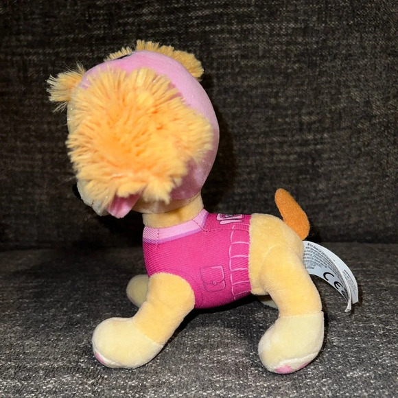 Paw Patrol Skye Plus Dog Nickelodeon 9” - Picture 3 of 7